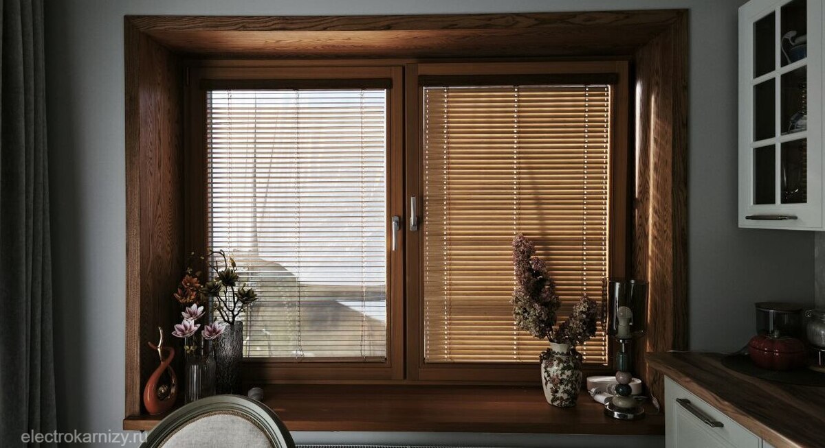 Фанерная закладная, установленная в каркас ниши перед обшивкой гипсокартоном